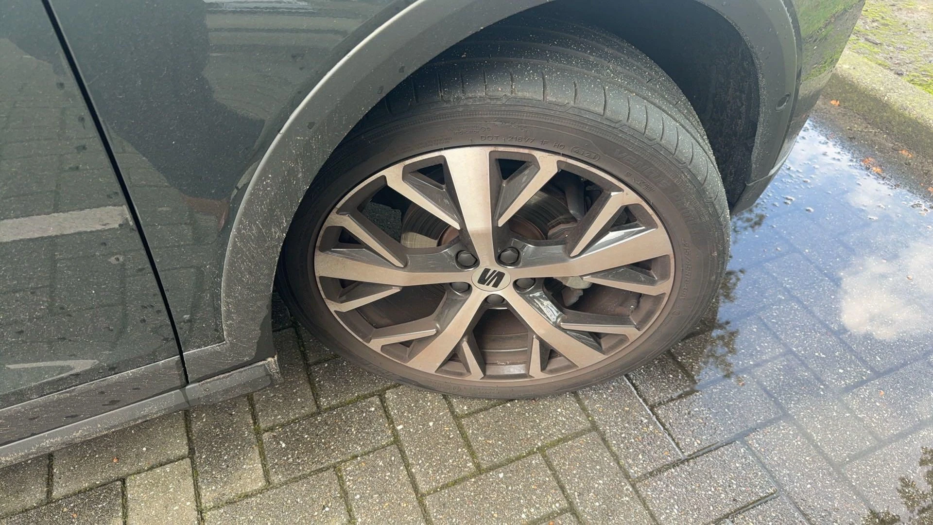 SEAT-Arona-image-16