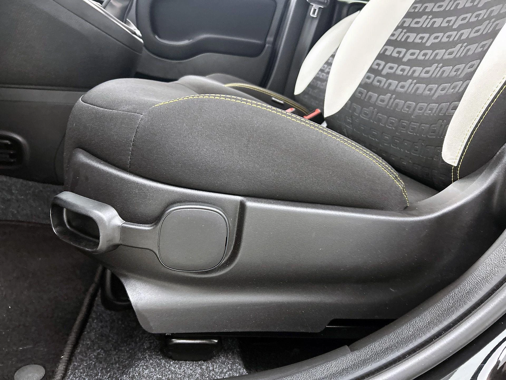 Fiat Panda 1.0 Hybrid Pandina