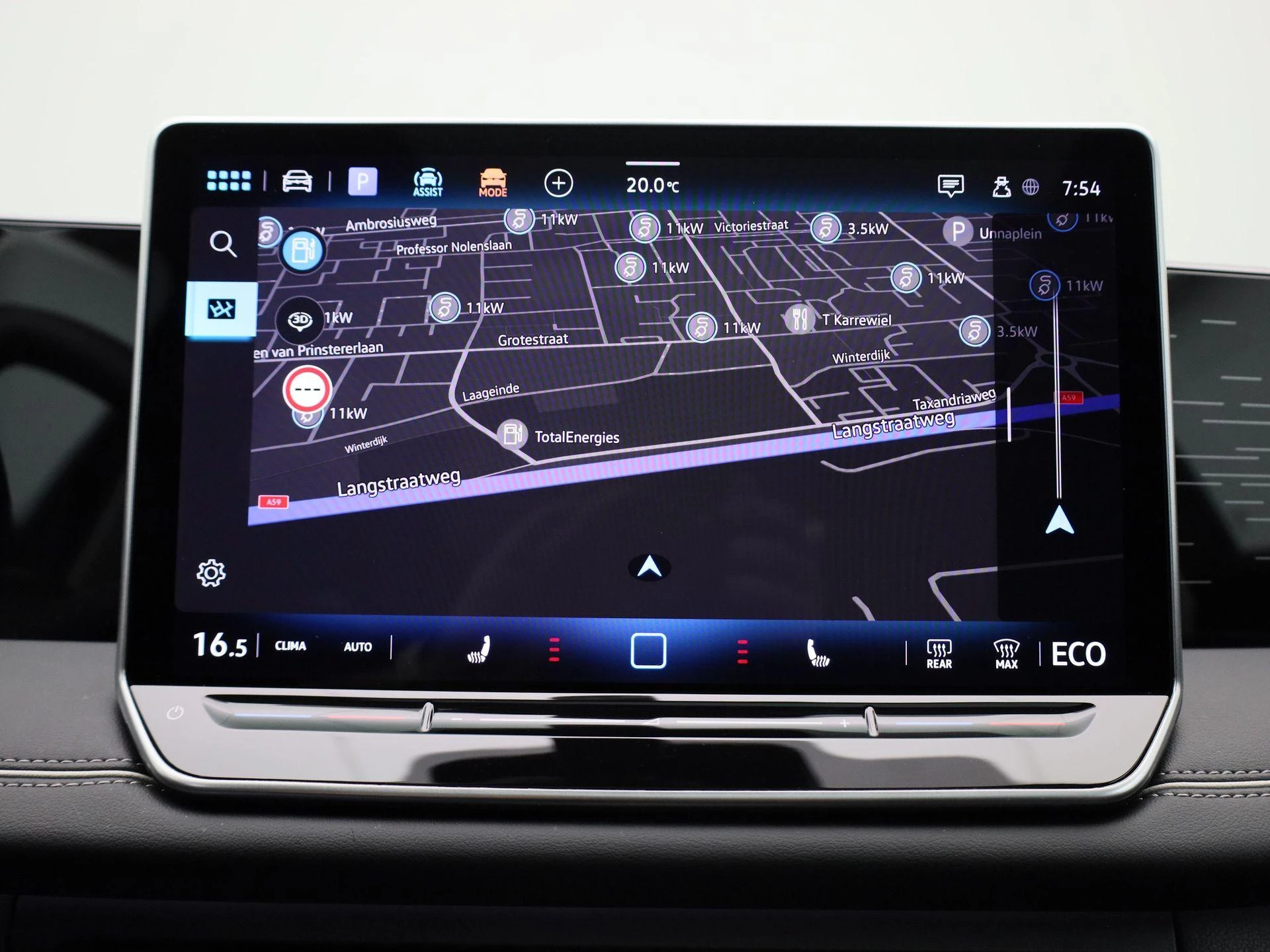 Volkswagen-Tiguan-image-16