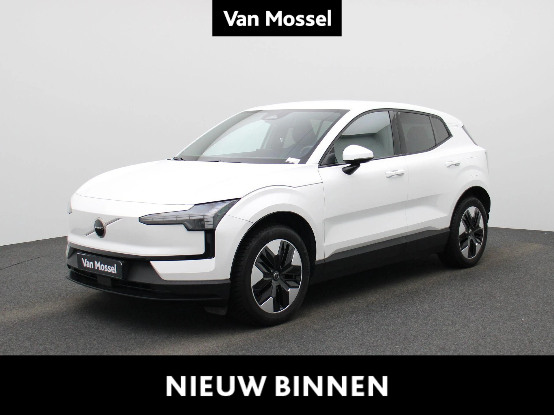 Volvo-EX30-image-0