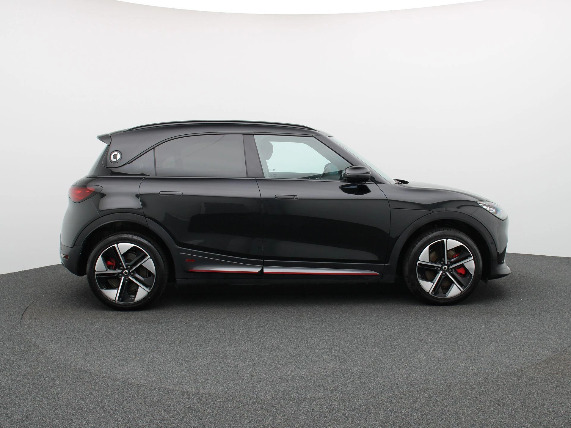 smart-#1-image-5