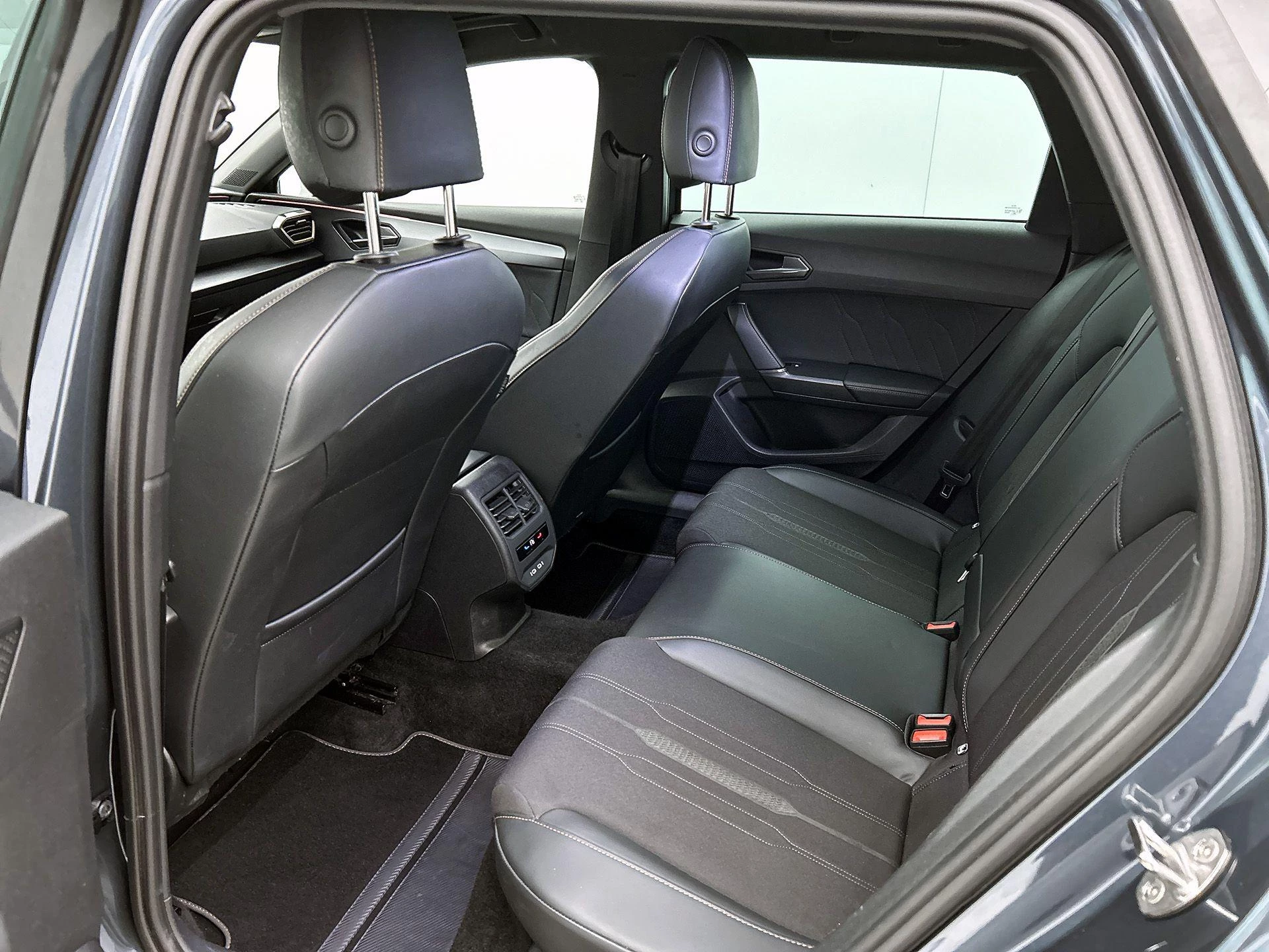 CUPRA Leon 1.5 eTSI Business Edition