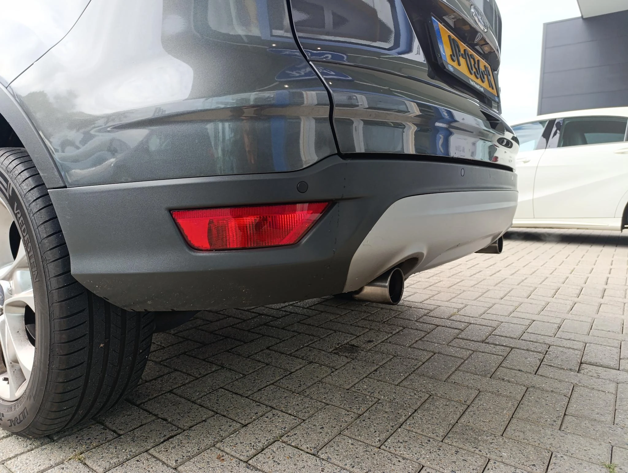 Ford-Kuga-image-11