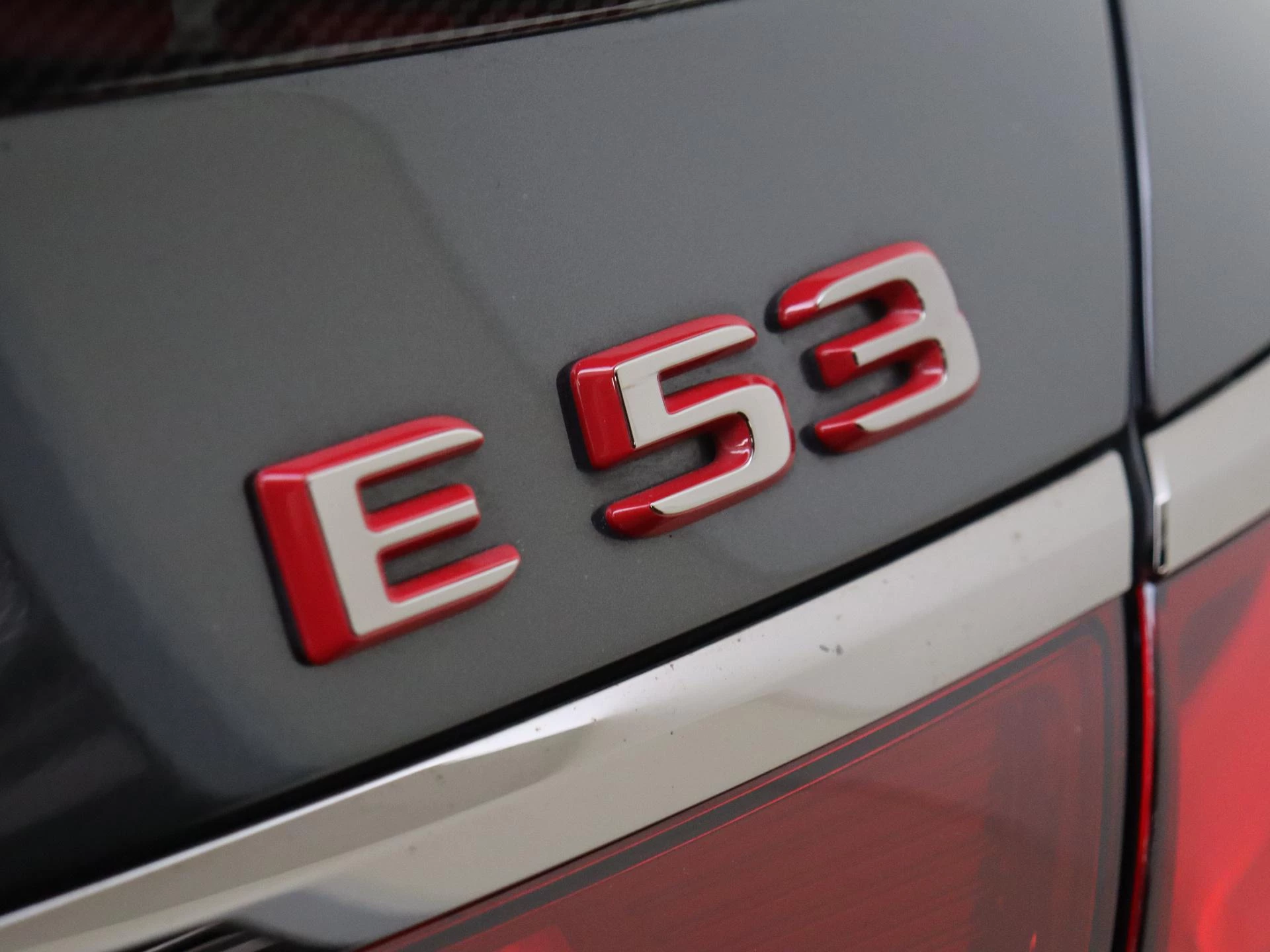 Mercedes-Benz-E-Klasse-image-39