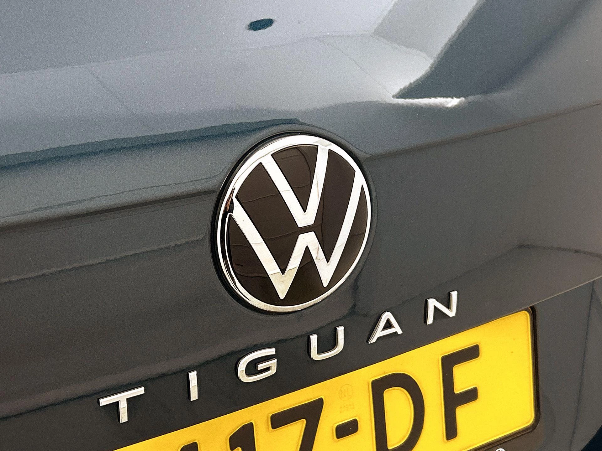 Volkswagen-Tiguan-image-28