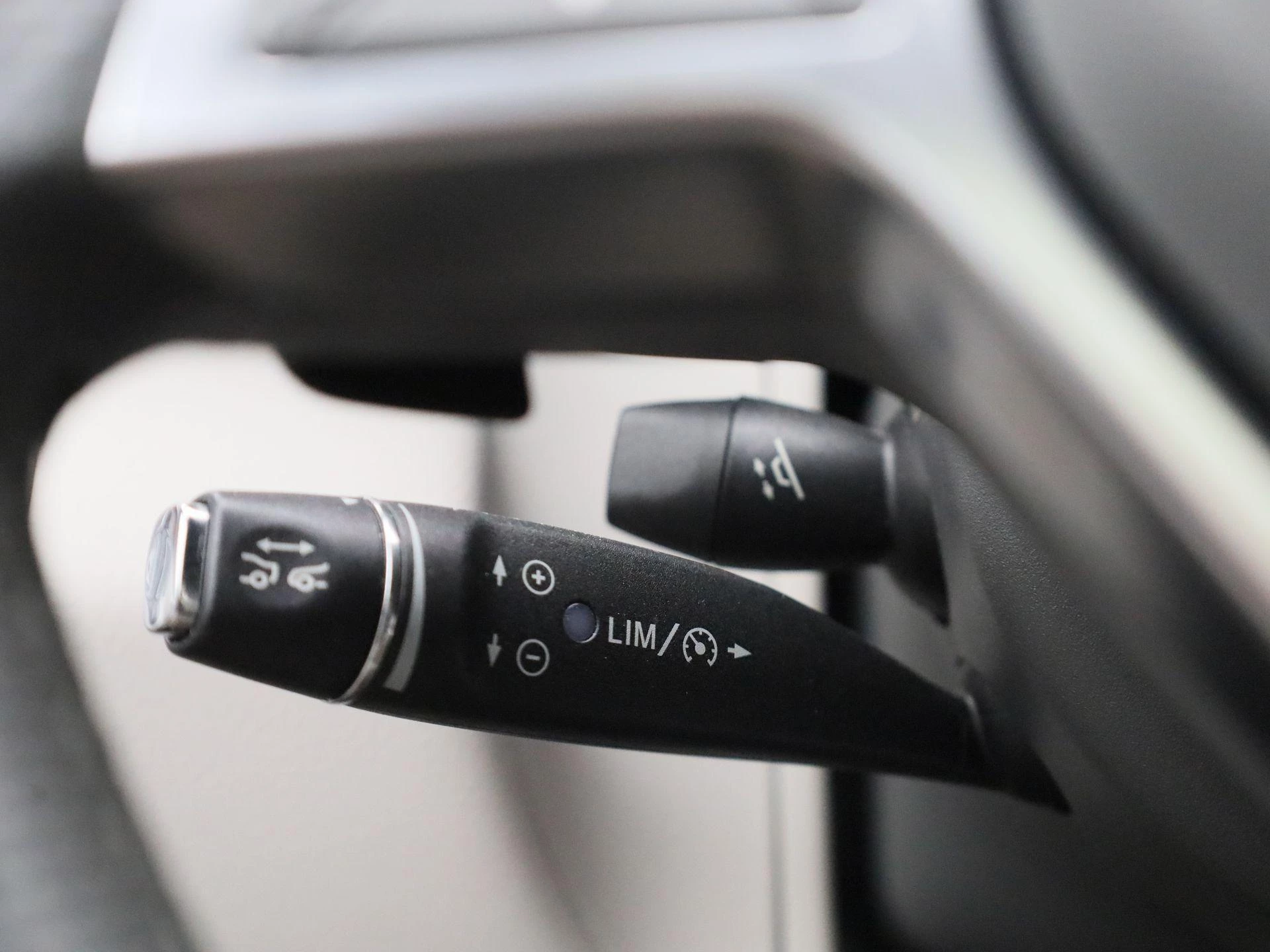 Mercedes-Benz E-Klasse 400 Edition Sport Avantgarde