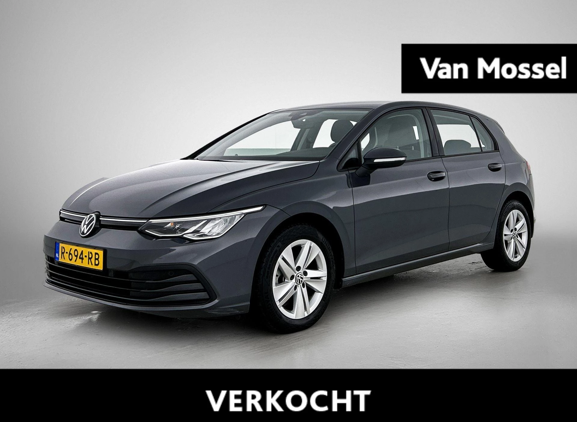 Volkswagen-Golf-image-0