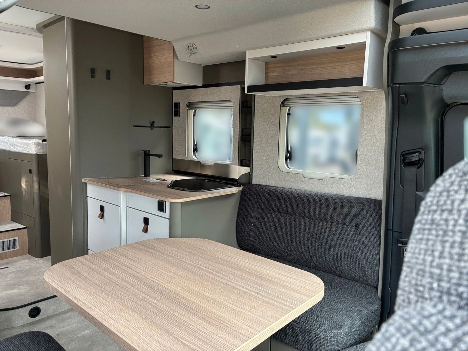 Hymer--image-10