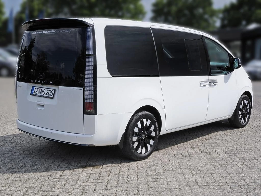 Hyundai-Staria-image-4