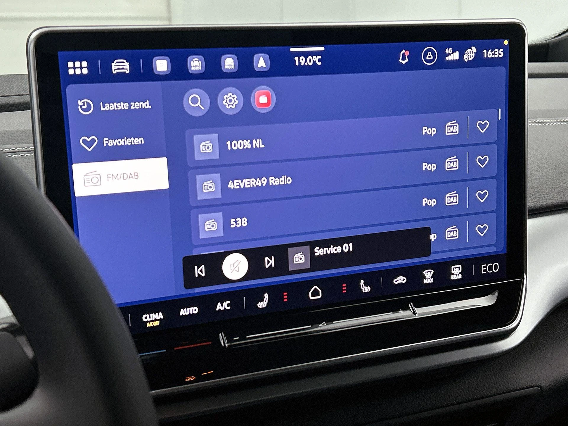 Volkswagen-ID.4-image-6
