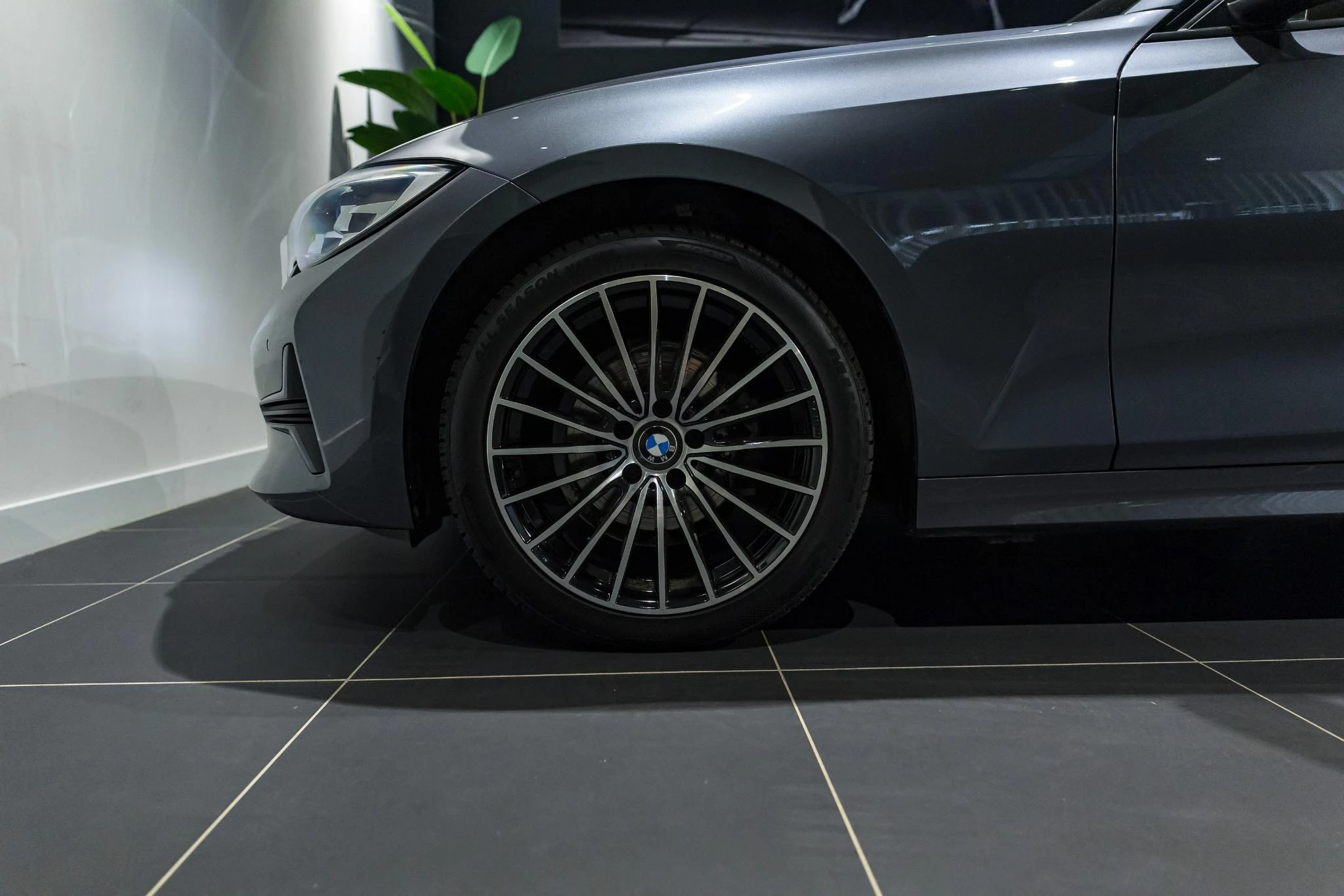 BMW-Série 3-image-6