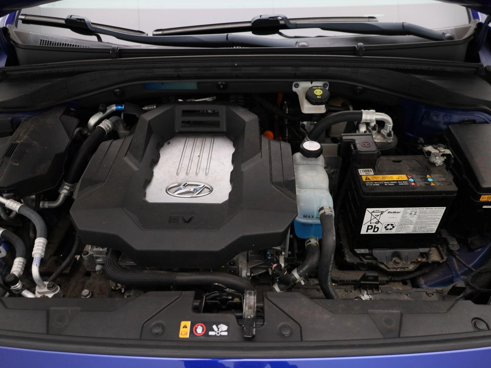 Hyundai-IONIQ-image-35