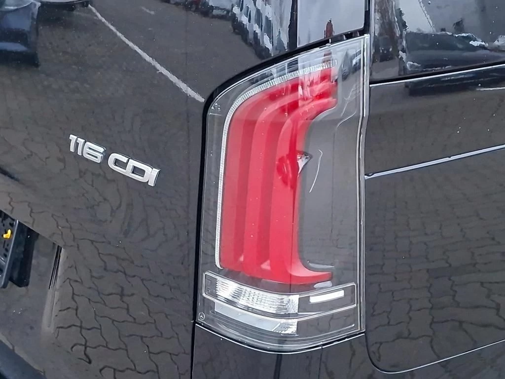 Mercedes-Benz Vito 116 TOURER SELECT LED AHK 2,5T 2XKLIMA NAVI Tourer