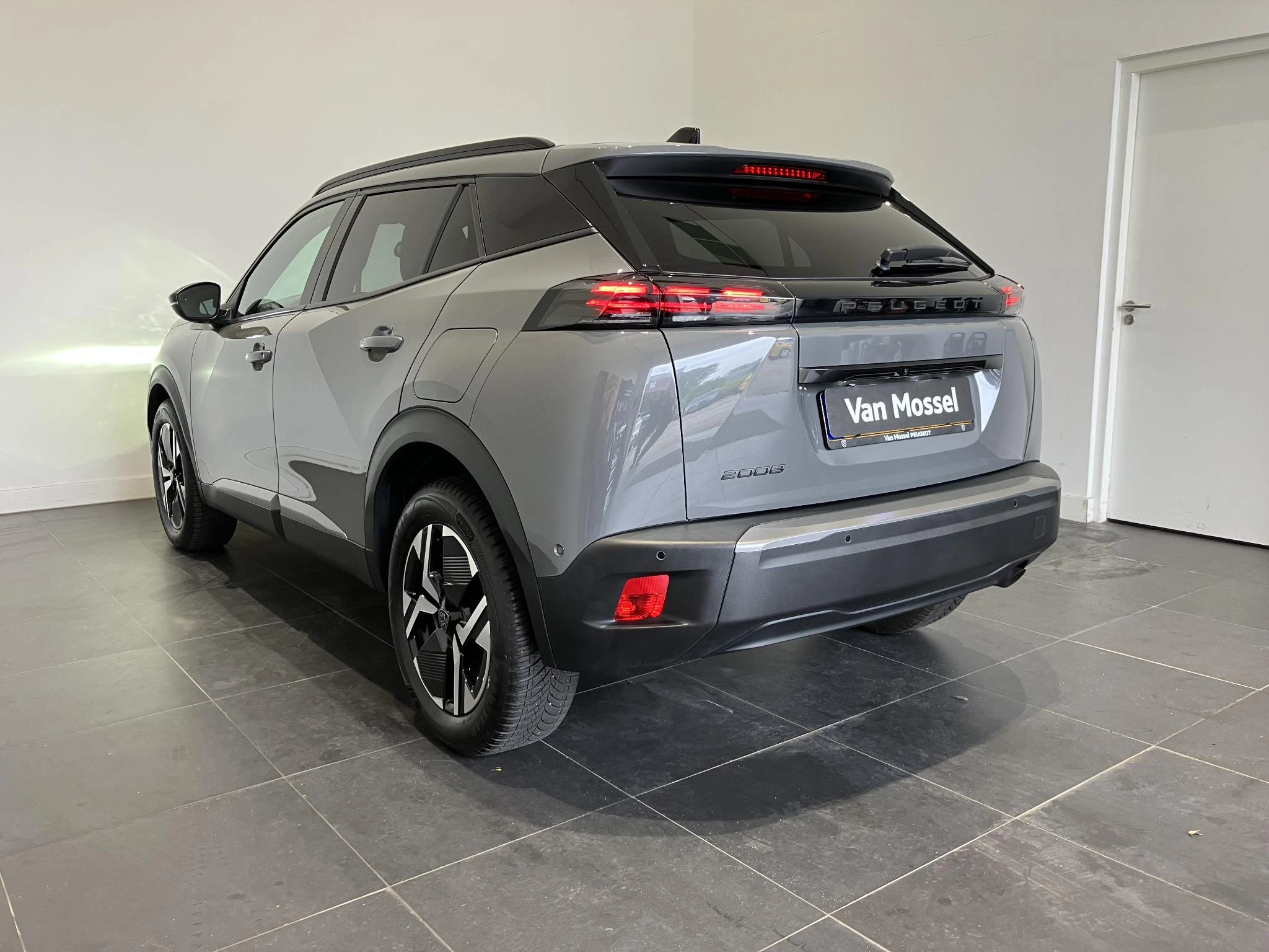 Peugeot-2008-image-6