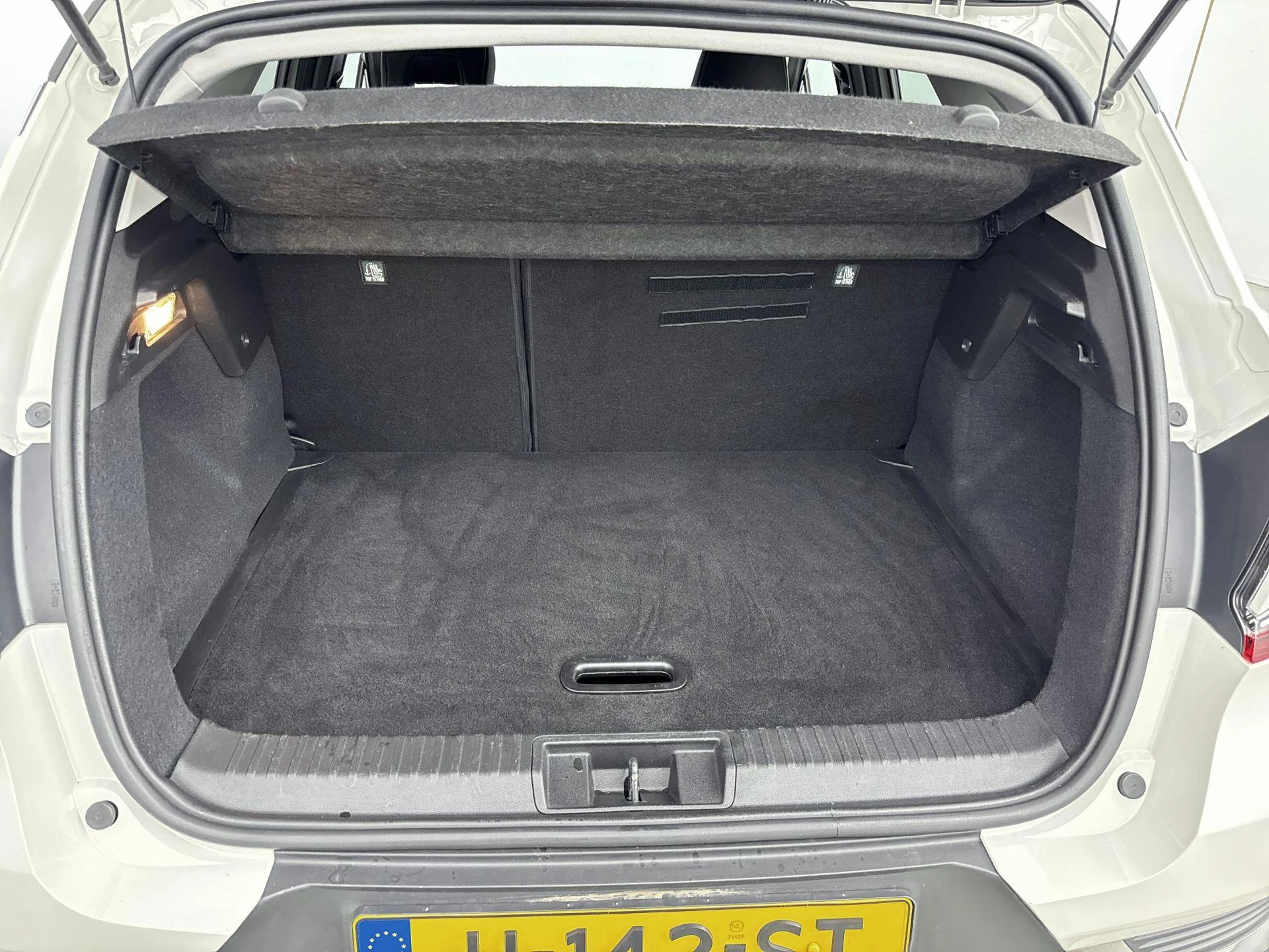 Renault-Captur-image-7