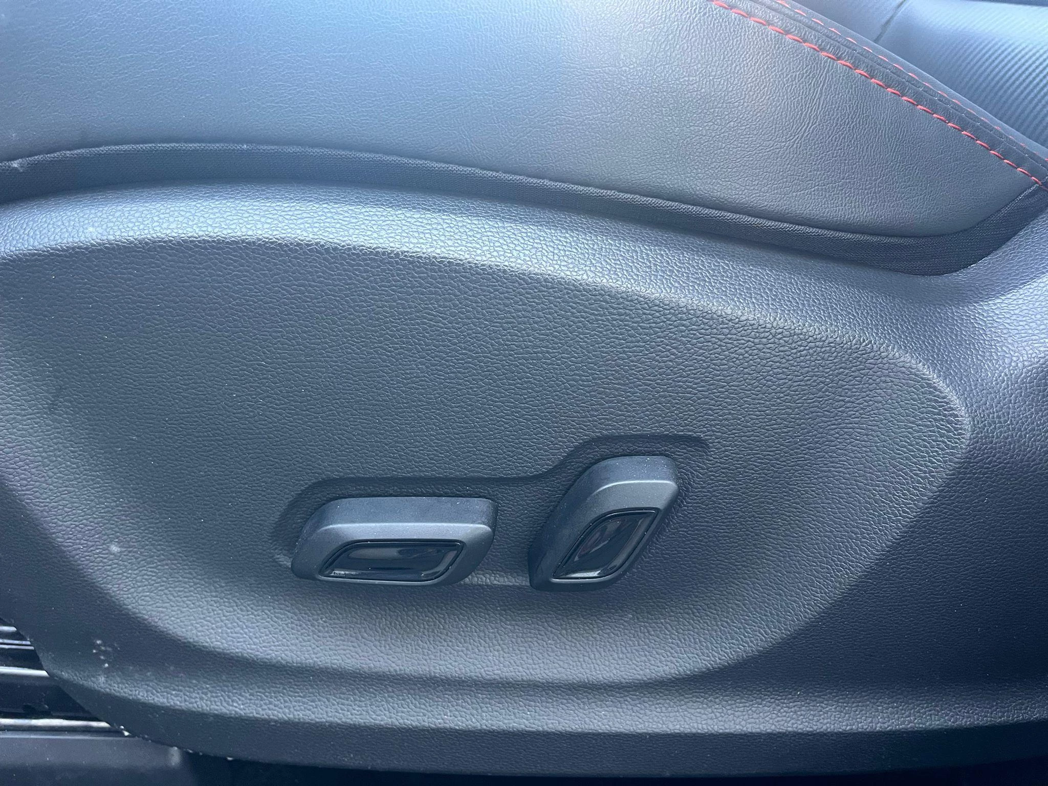 MG ZS ICE 1.0 AT LUXURY FWD