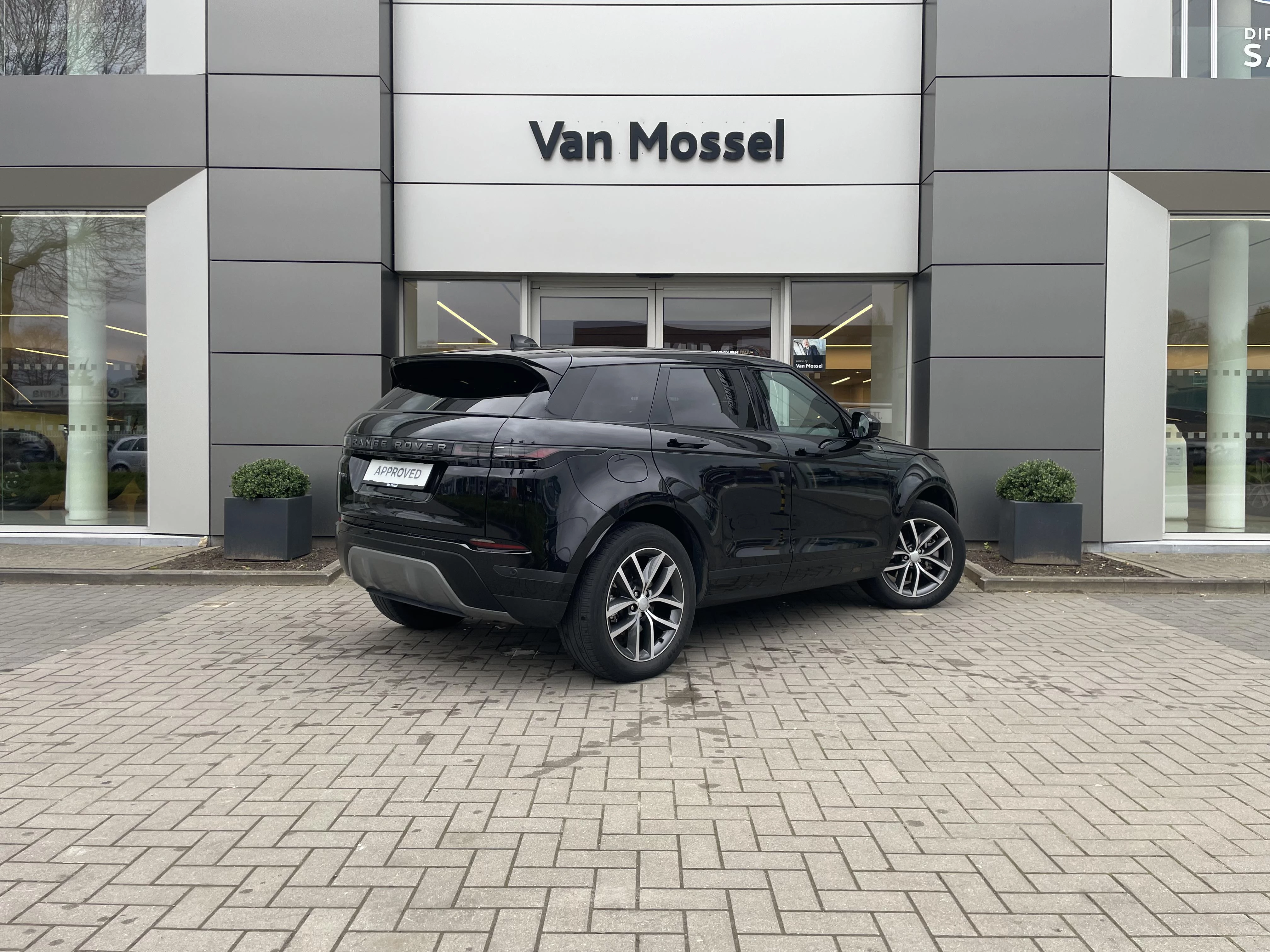 Land Rover Range Rover Evoque P300e S AWD Auto