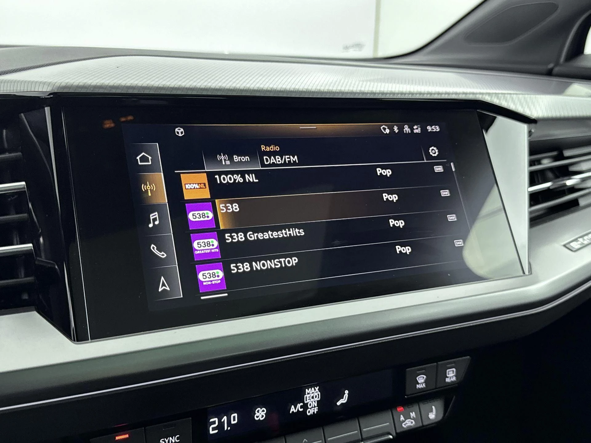 Audi-Q4 e-tron-image-20