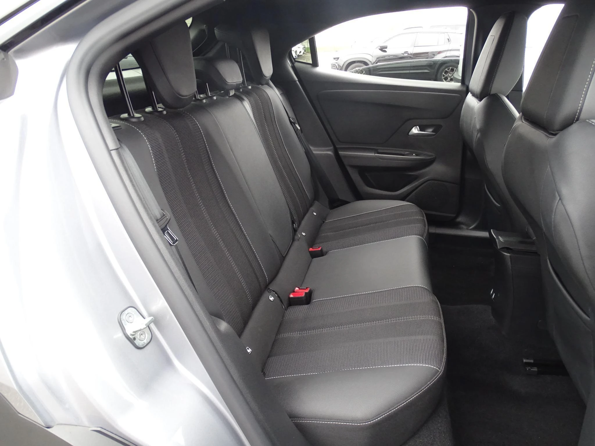 Opel-Mokka-image-15