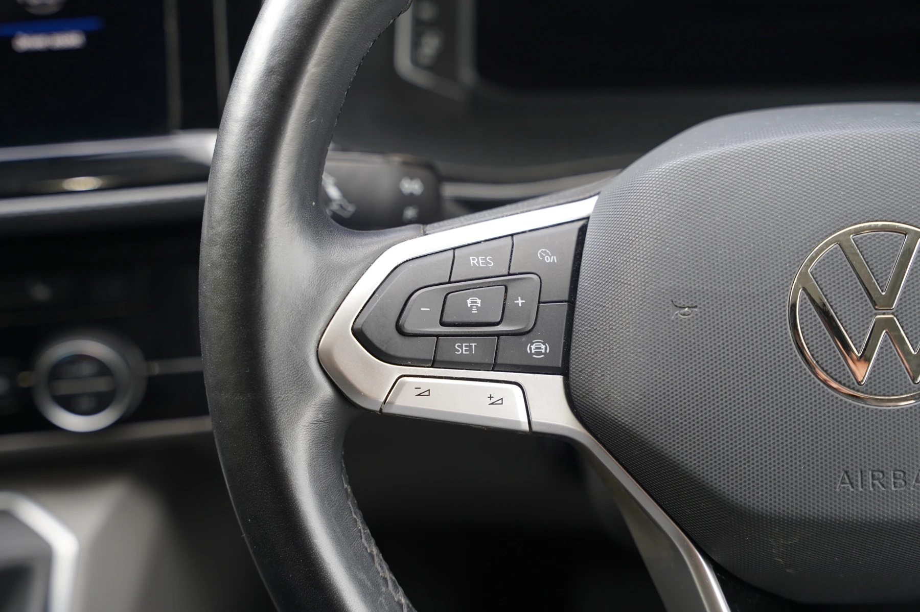 Volkswagen-California-image-20