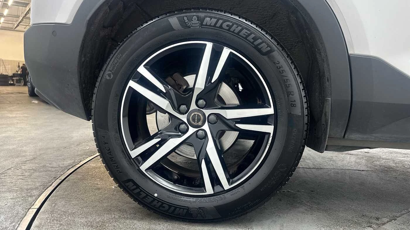 Volvo-XC40-image-10
