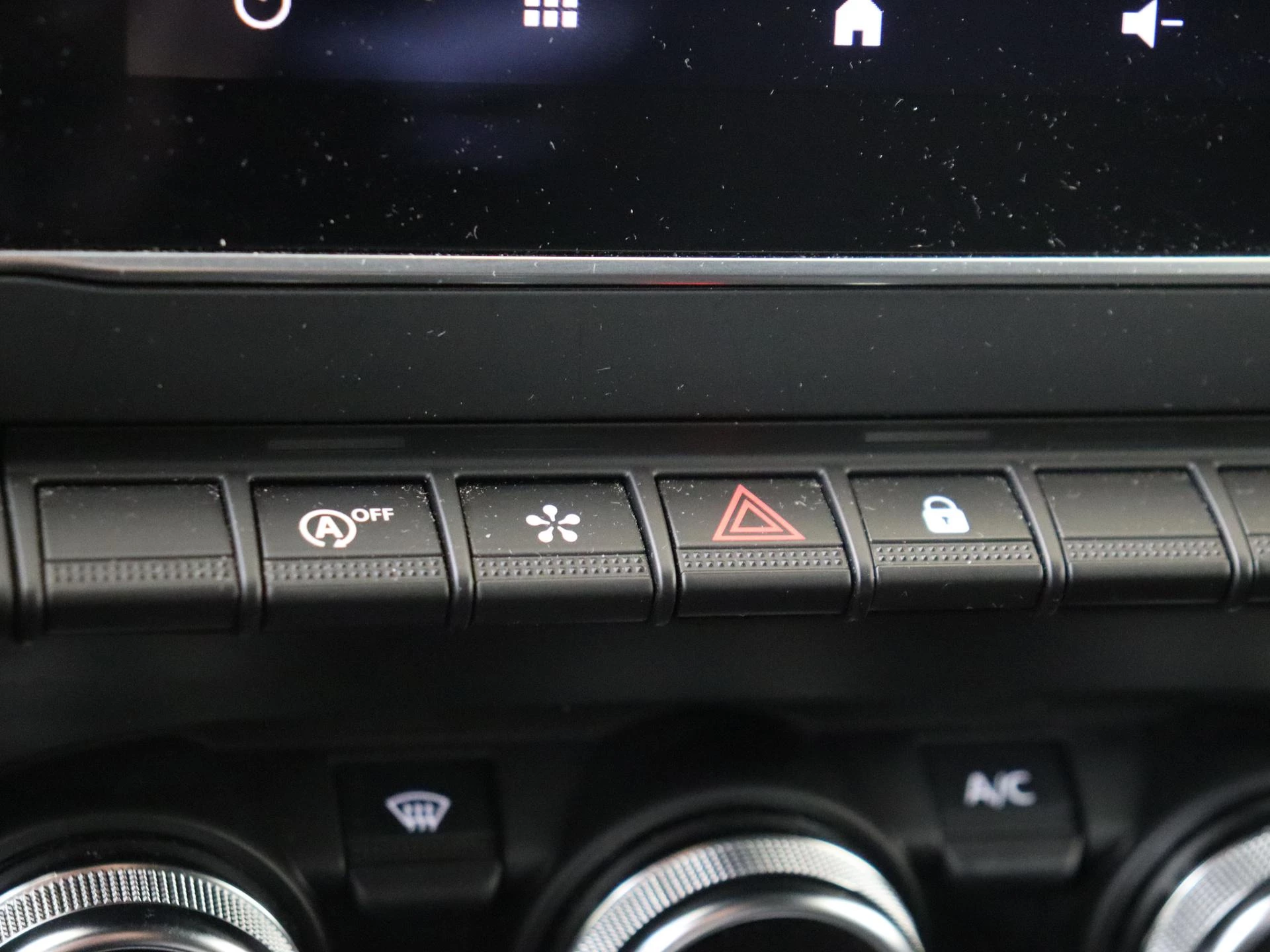 Renault-Captur-image-19