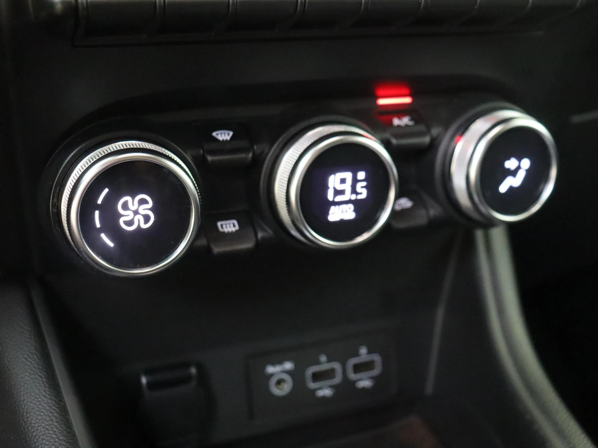 Renault-Captur-image-18