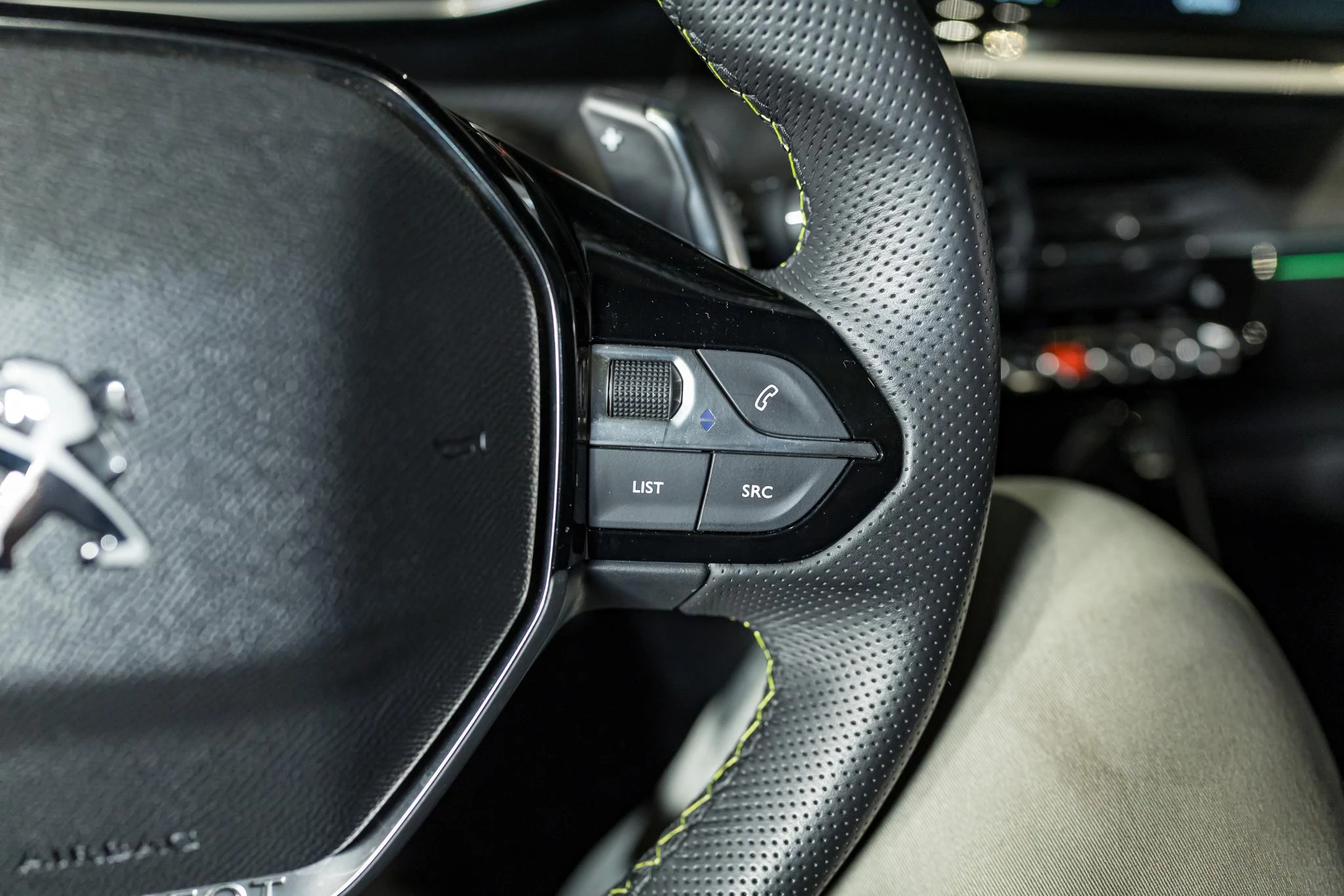 Peugeot 208 1.2 100 DSC6 Active