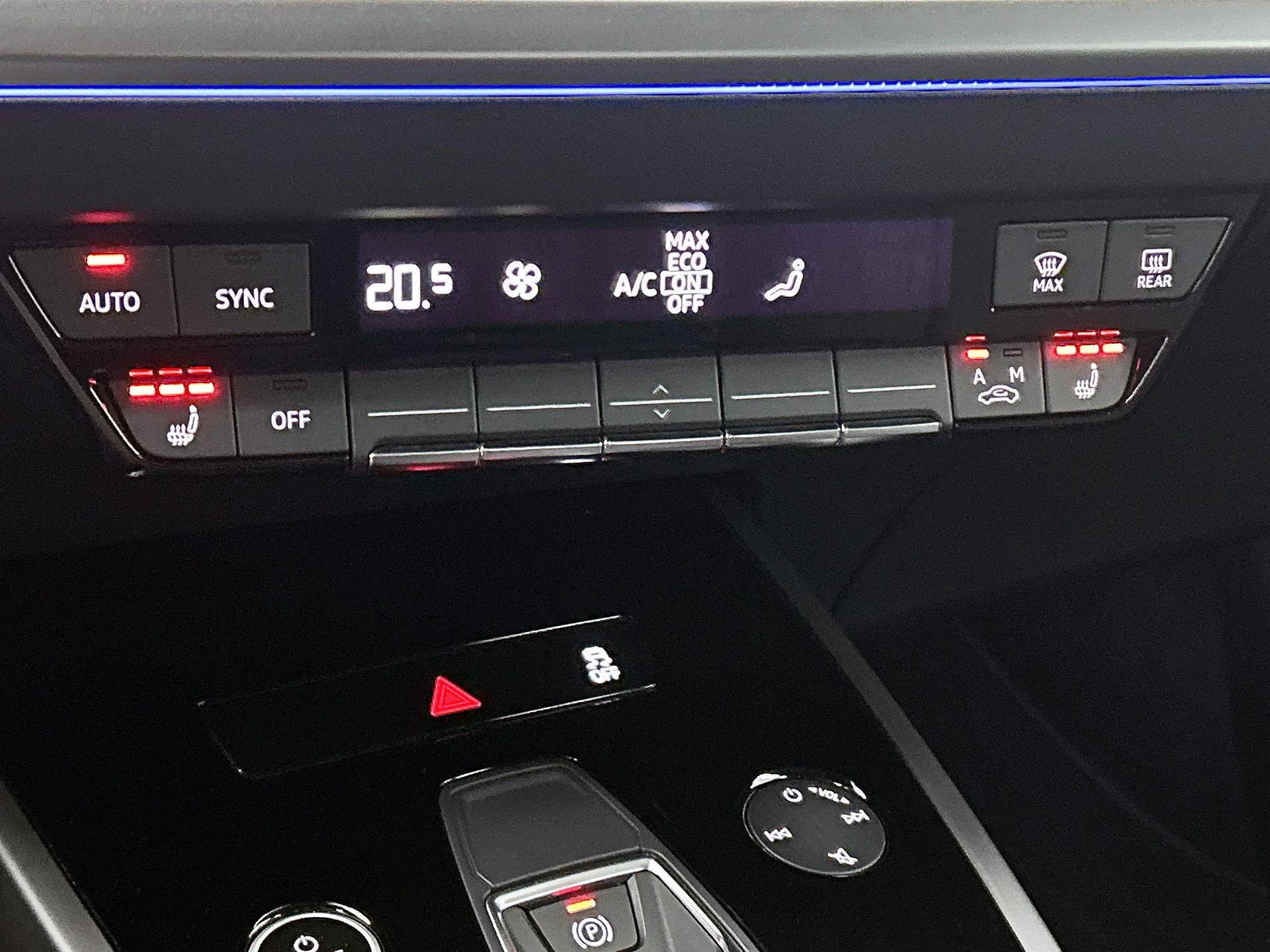 Audi-Q4 e-tron-image-23