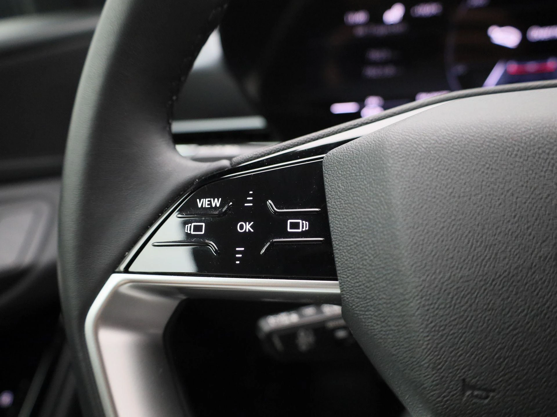 Audi-Q6 e-tron-image-21