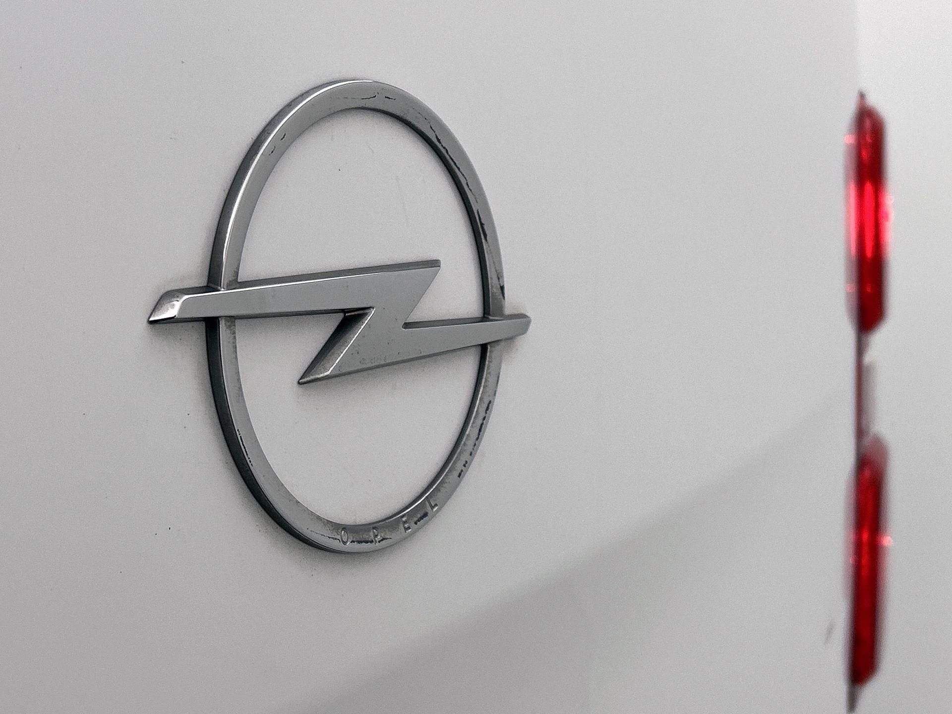 Opel-Vivaro-image-26