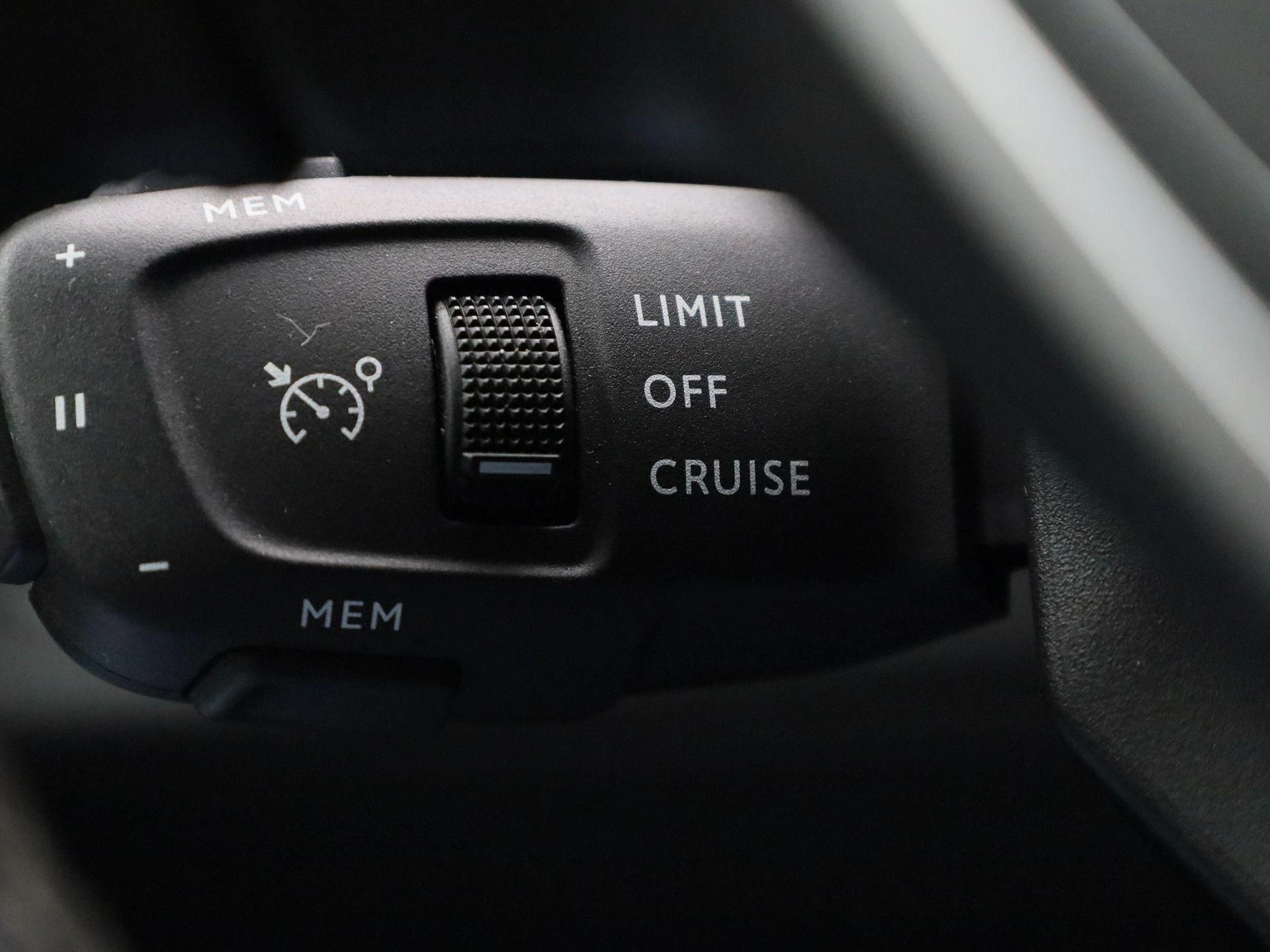 Peugeot-3008-image-18