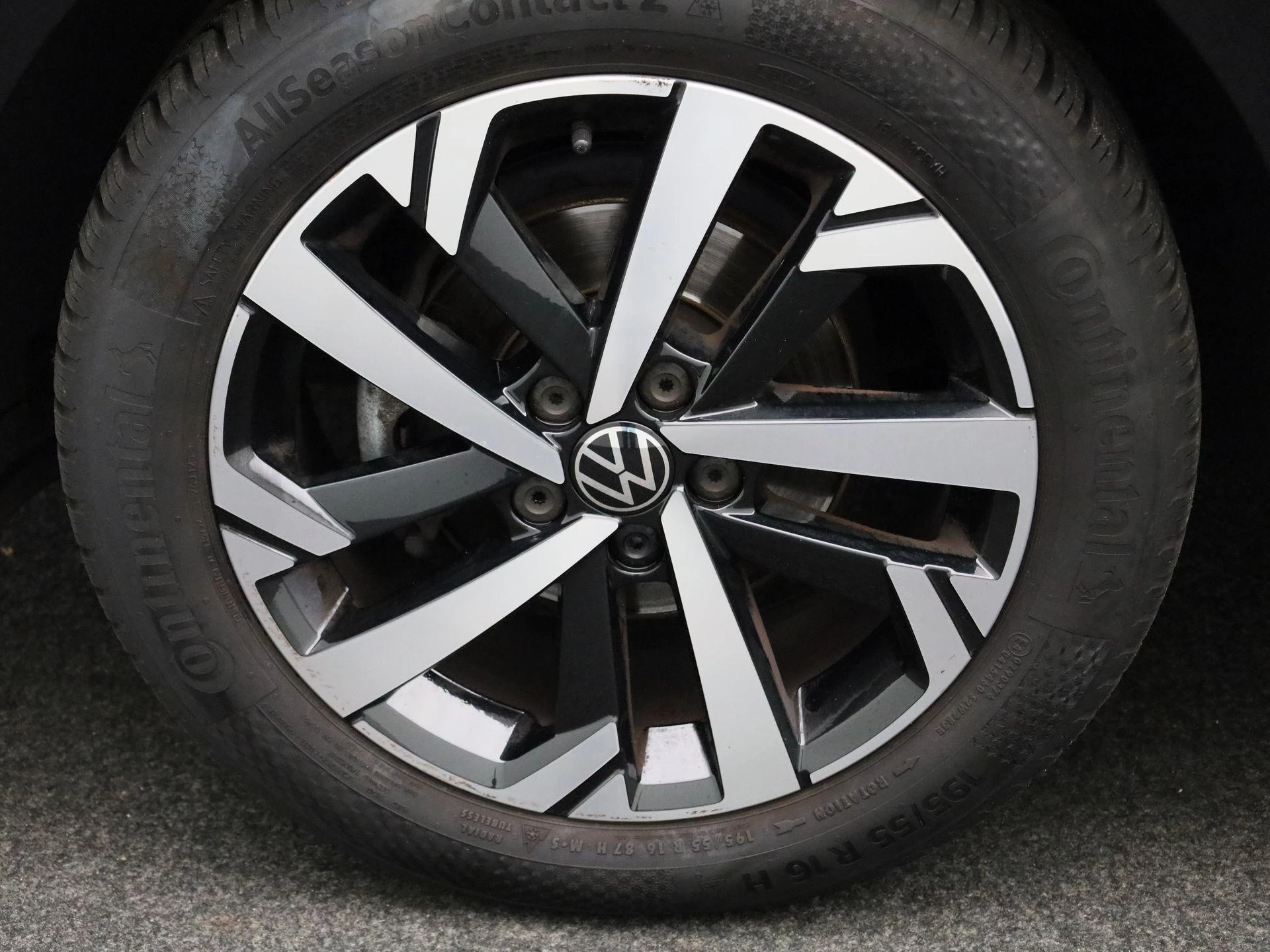Volkswagen Polo 1.0 TSI Life Business