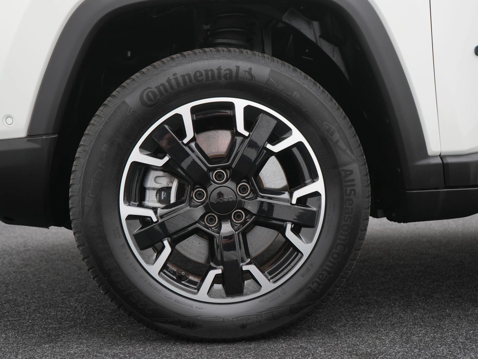 Jeep Compass 4xe 240 Plug-in Hybrid Electric Trailhawk