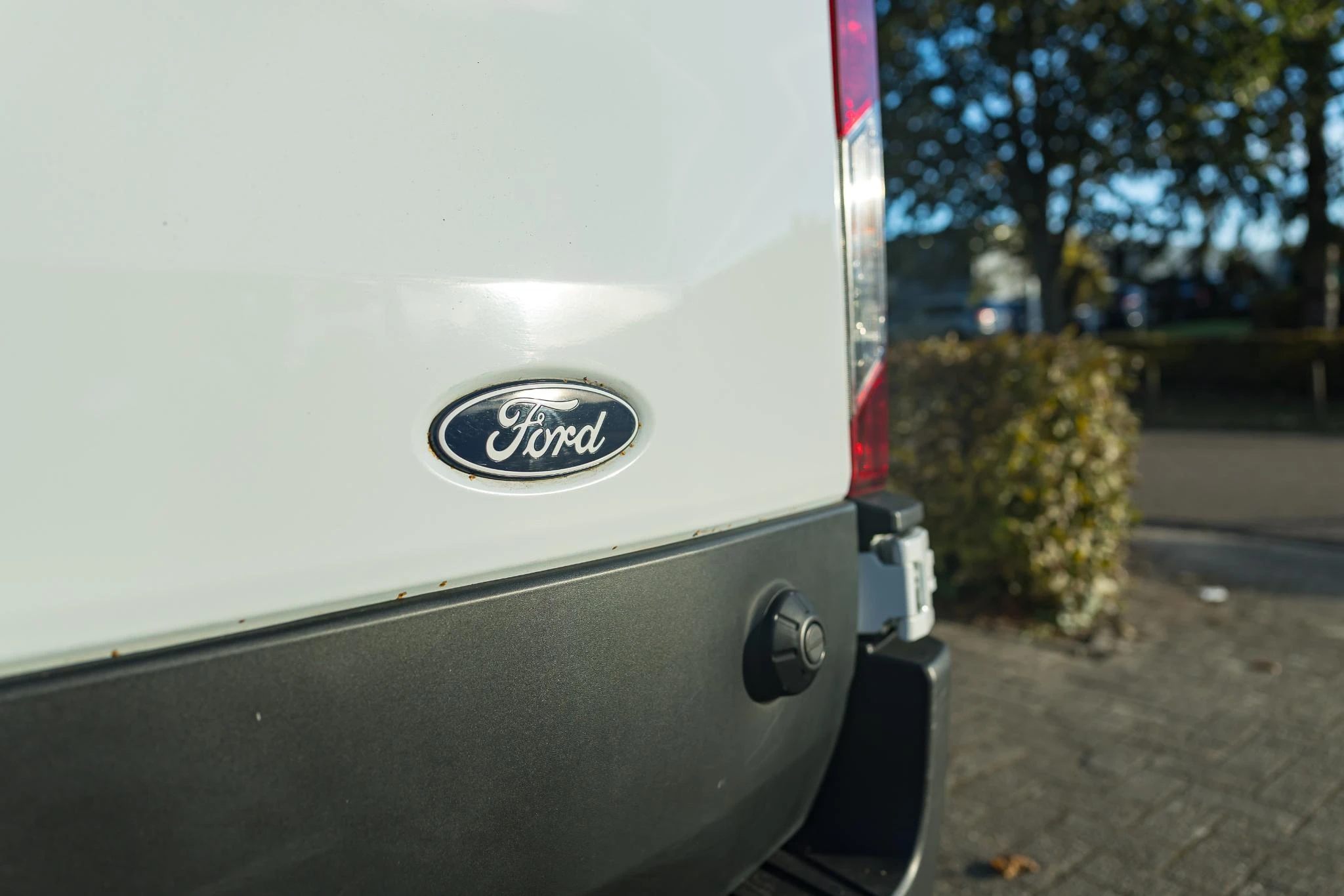 Ford-E-Transit-image-7