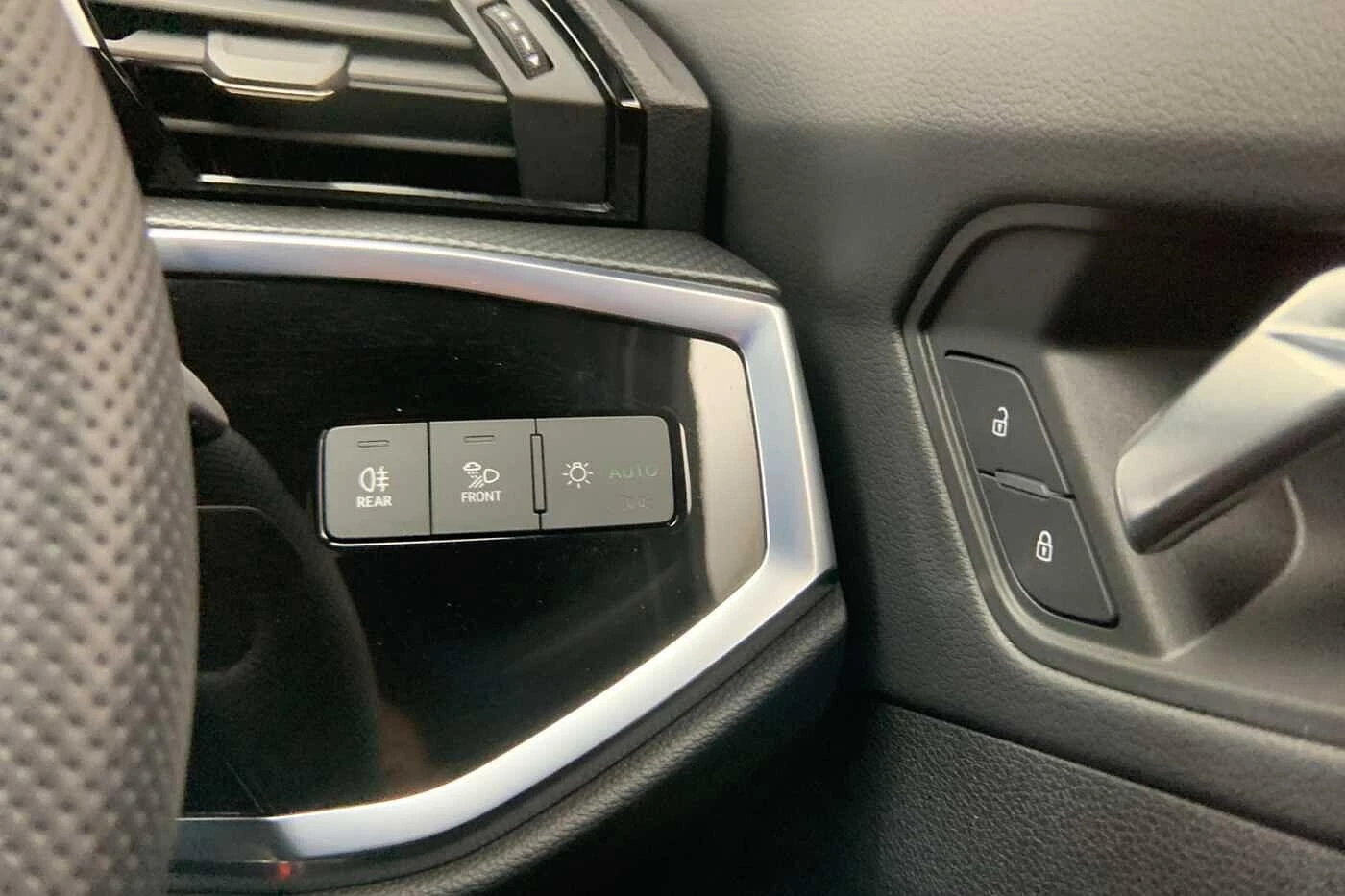 Audi-Q3-image-23