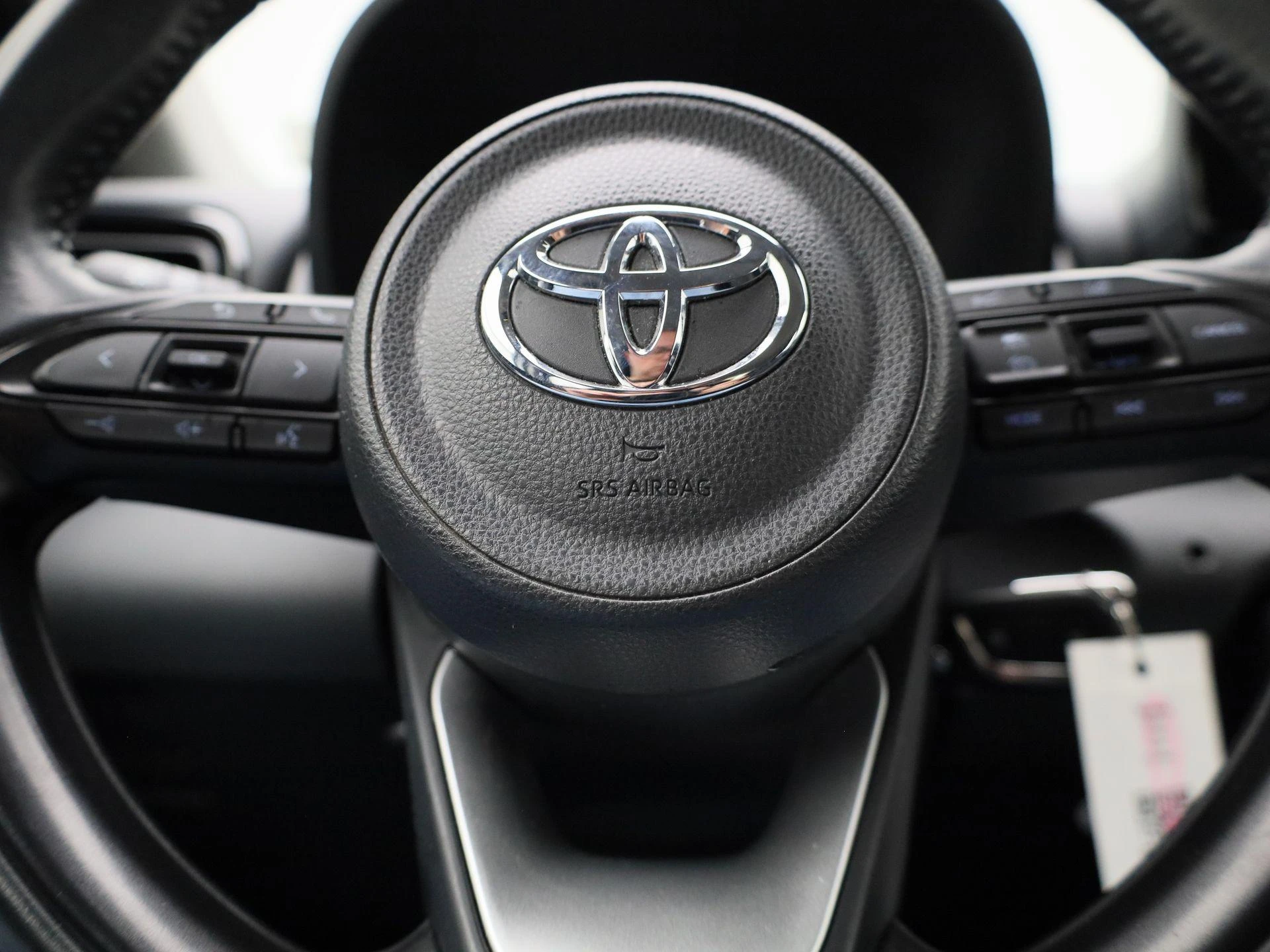 Toyota-Yaris-image-23