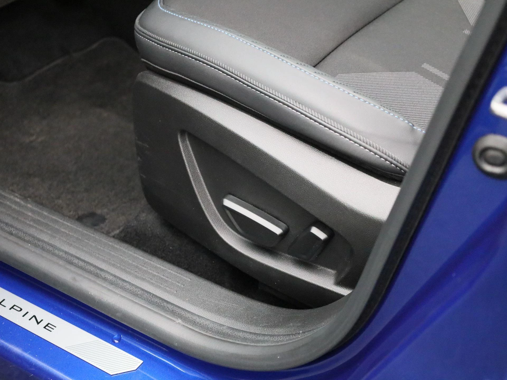 Renault-Captur-image-30