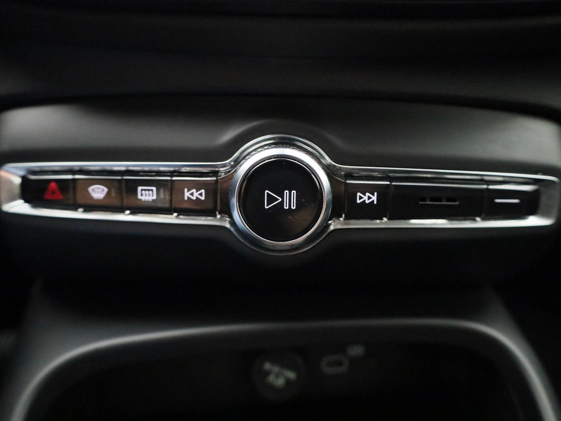Volvo-XC40-image-17