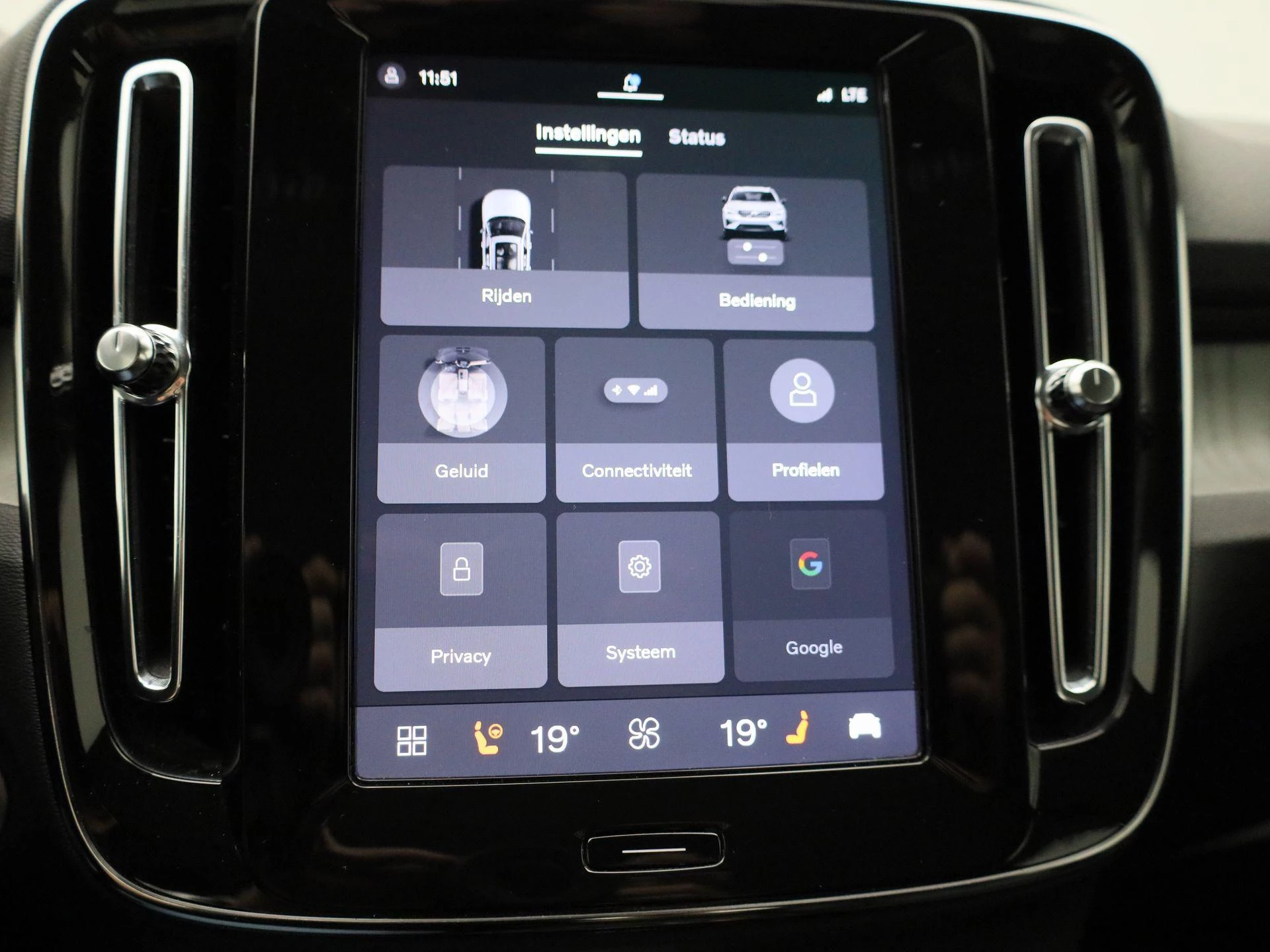 Volvo XC40 B3 Core DCT