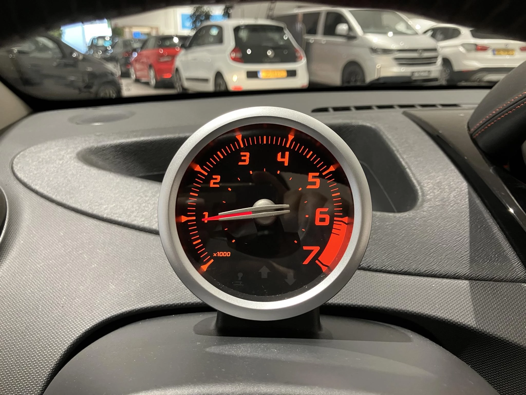 Renault-Twingo-image-17