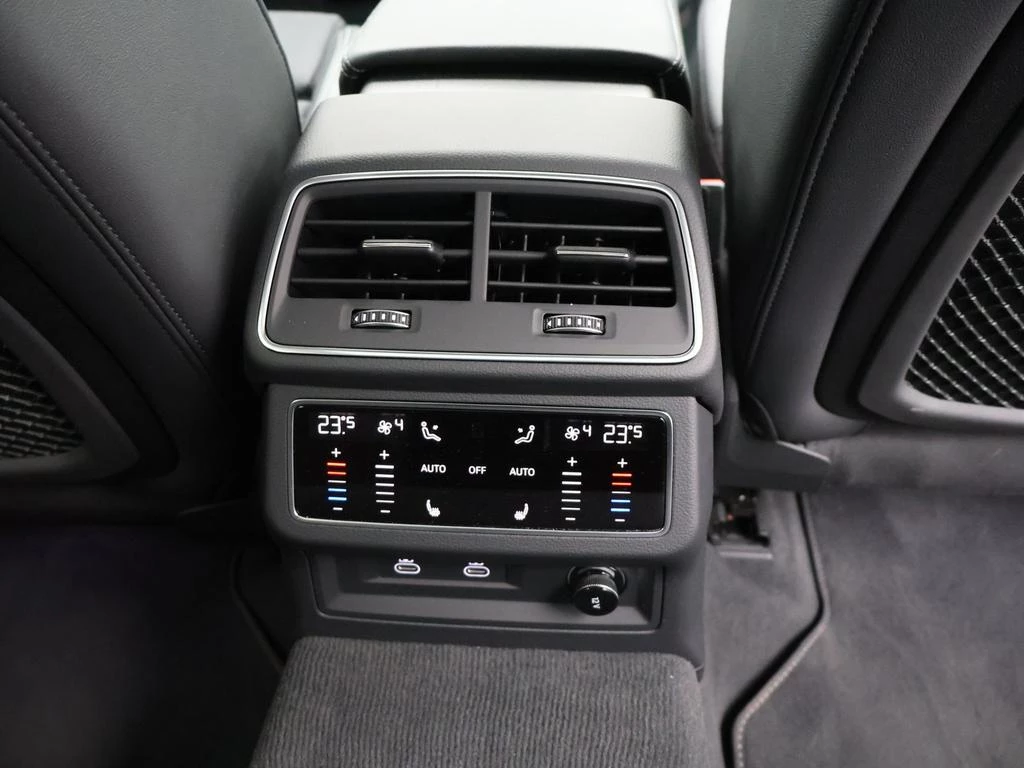 Audi A6 Avant Audi A6 Avant Prestige Edition 40TFSI 204PK *AUTOMAAT* 2X S LINE*TREKHAAK*PANODAK*ALCANTARA*LEDER*ACC*PDC*NAVI*APP-CONNECT*...*