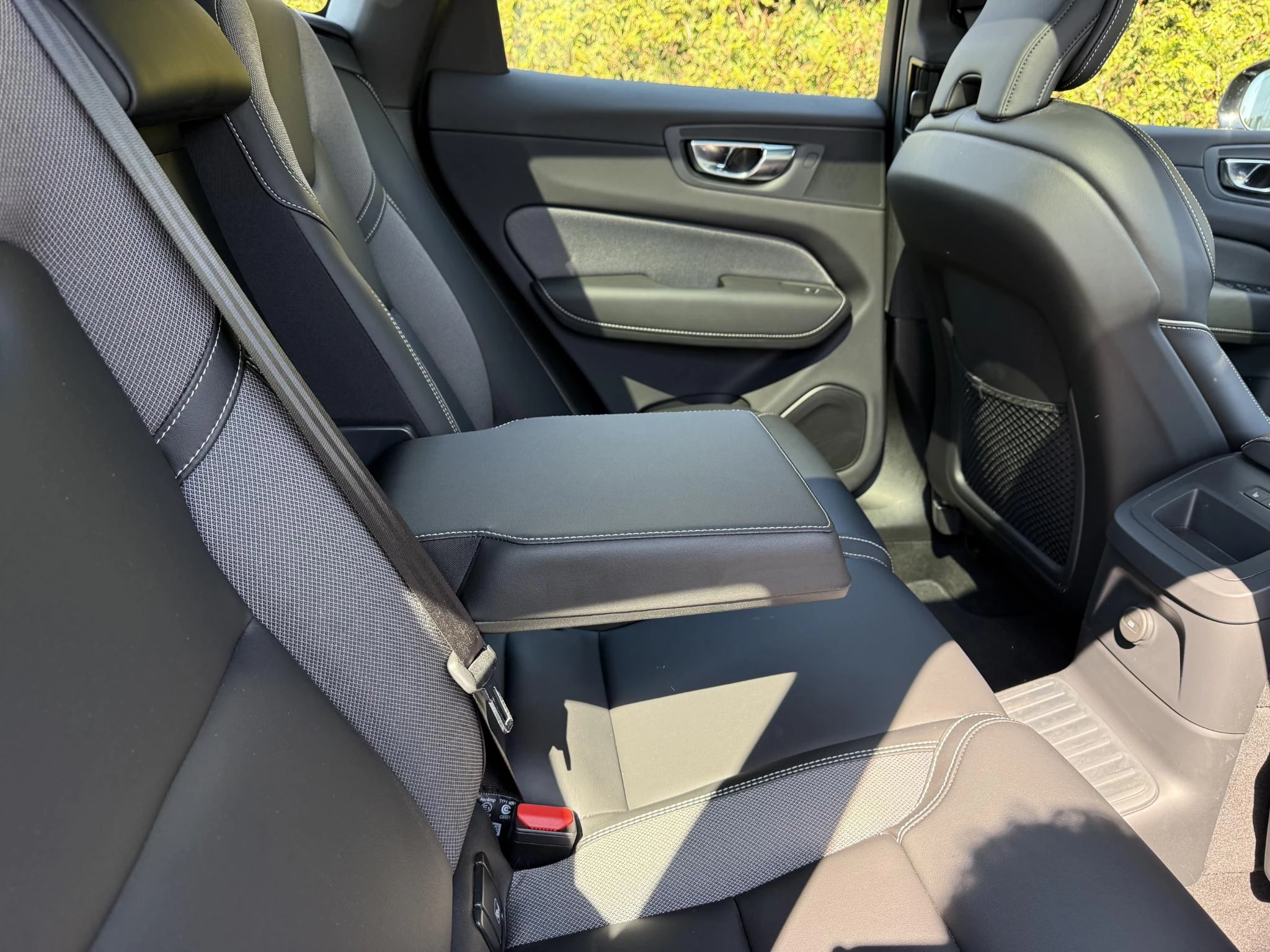 Volvo XC60 T6 Plug-in Hybrid AWD Plus Black Edition