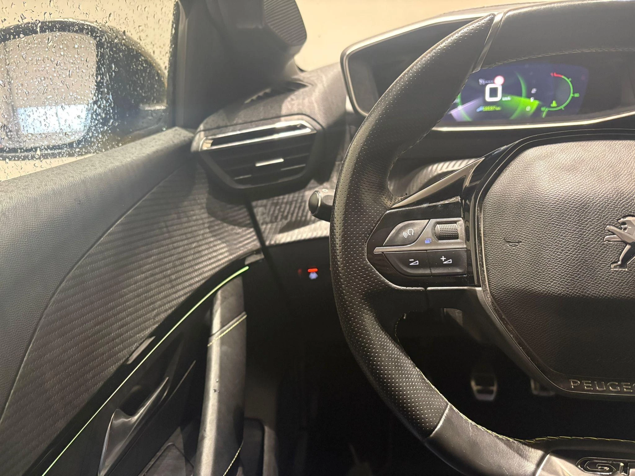 Peugeot-208-image-7