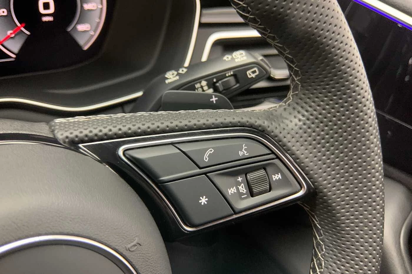 Audi-A4-image-23