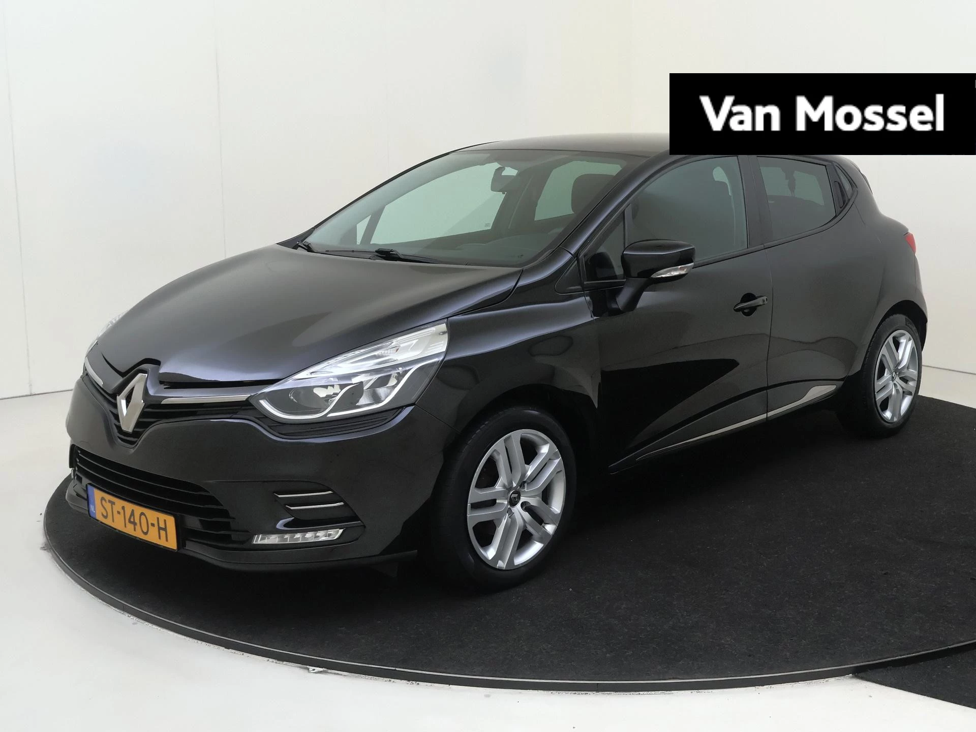 Renault-Clio-image-0