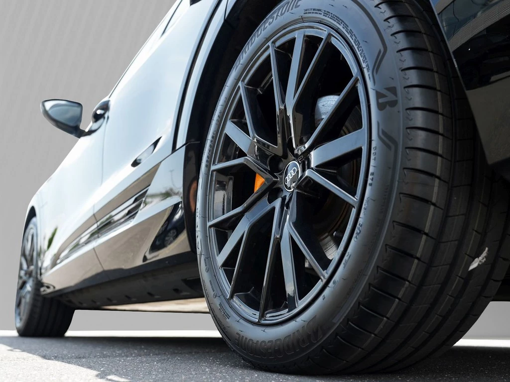 Audi-e-tron-image-4