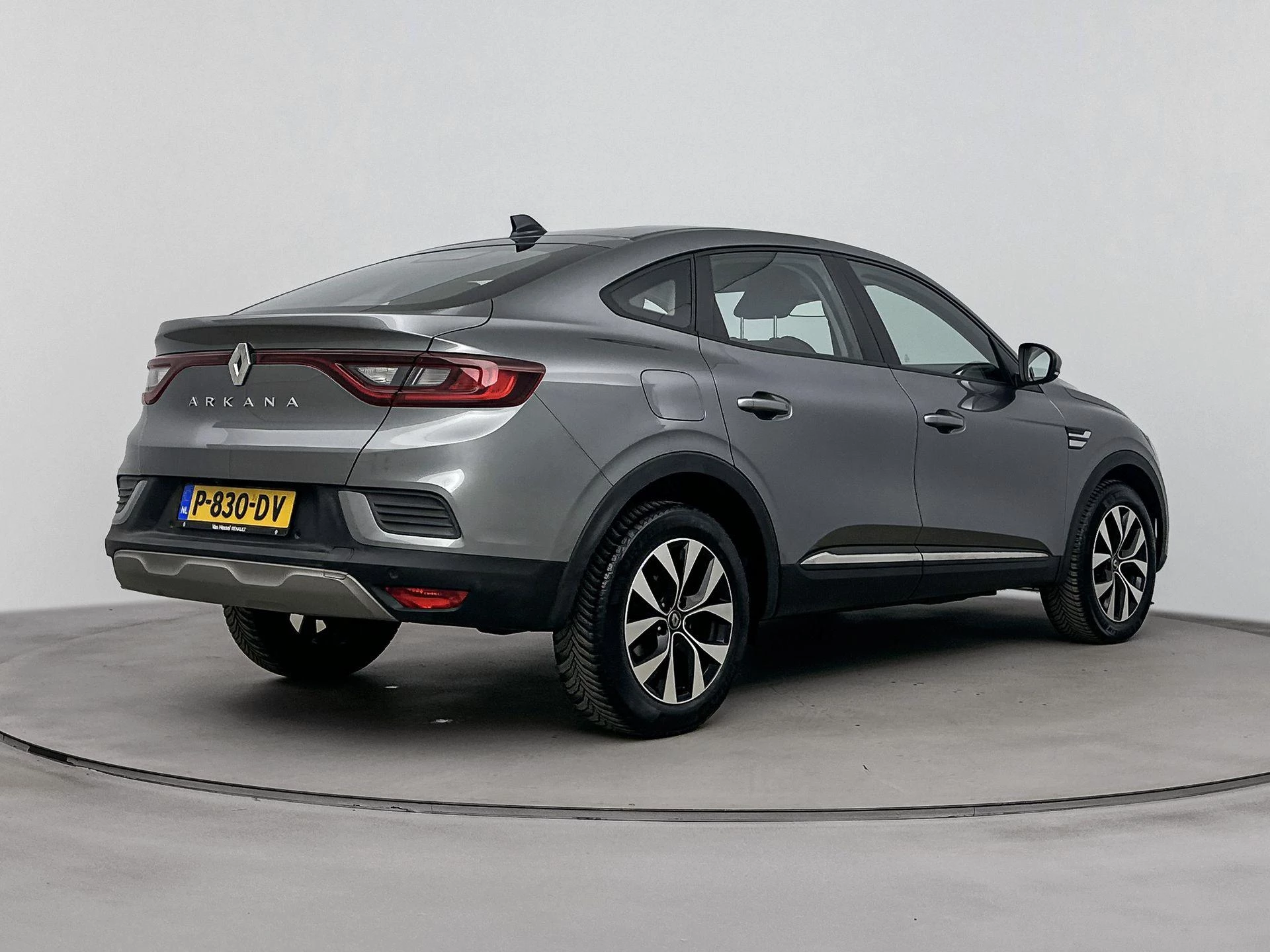 Renault-Arkana-image-3