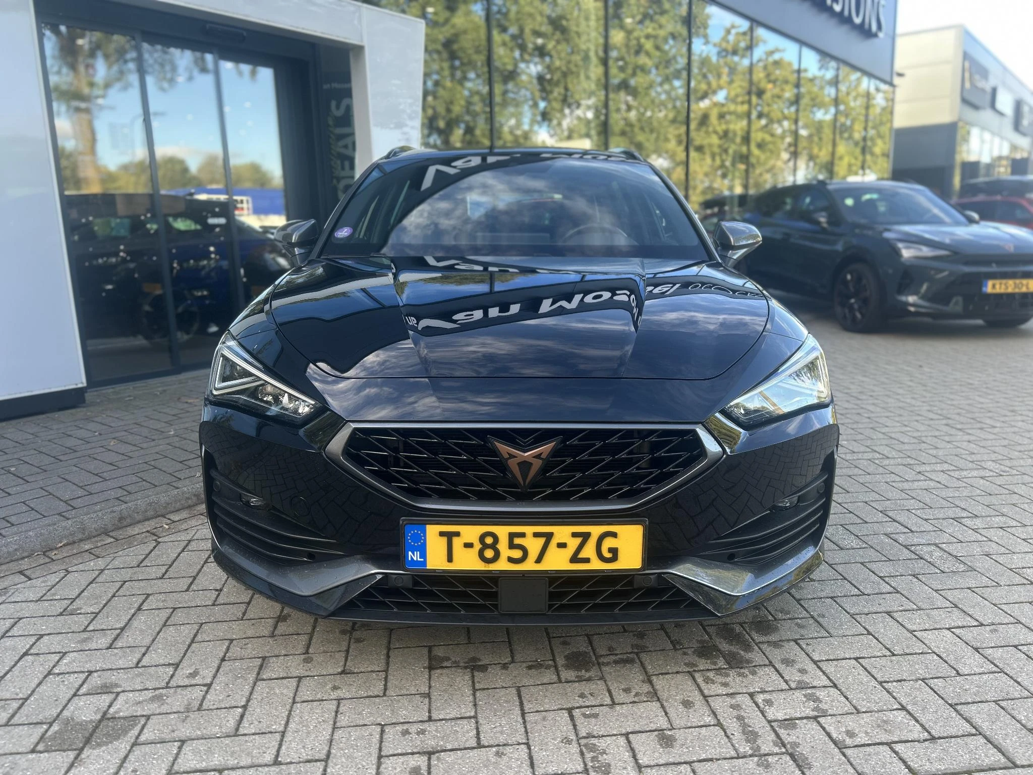 CUPRA-Leon Sportstourer-image-1
