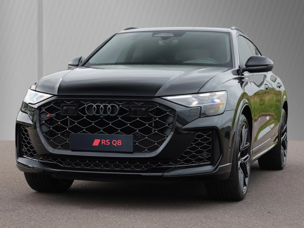 Audi RSQ8 SUV 441 kW tiptronic